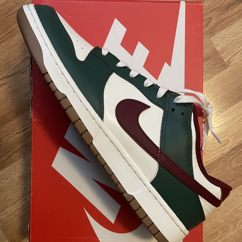 Nike Dunk Low Retro Gree & White Men's Size 12